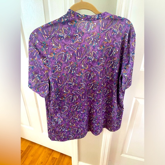 Vintage top no size or fabric label, but measures as a women’s XL. - Picture 3 of 3